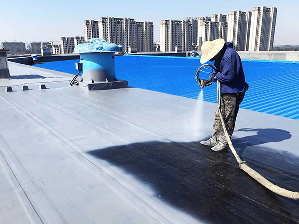 聚脲喷涂施工过程中需要注意什么